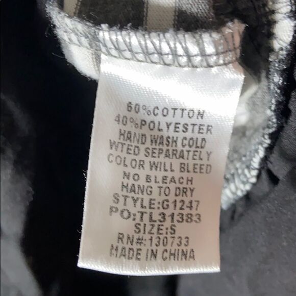 Umgee Long Sleeve Tunic - Picture 9 of 9